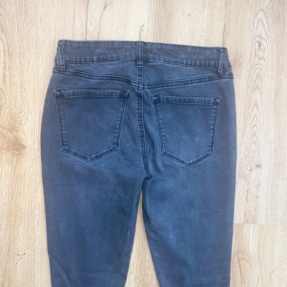 Black Refuge Mid Rise Distressed Skinny Jean - Picture 6 of 9